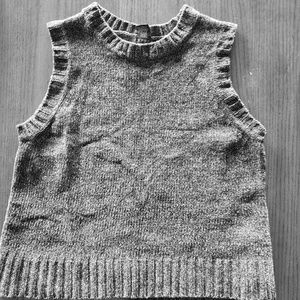 Vest sweater soft Express small Womens